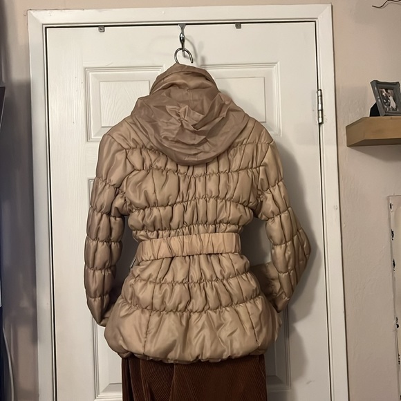 Gold Short Puffer Hoodie Coat by New York Yoki Collection Size XL - Picture 4 of 8